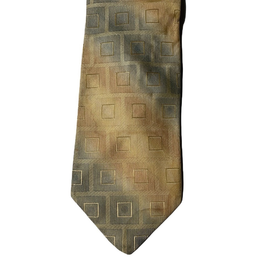 Lord and Taylor Metropolitan Golden silk tie Made in the USA